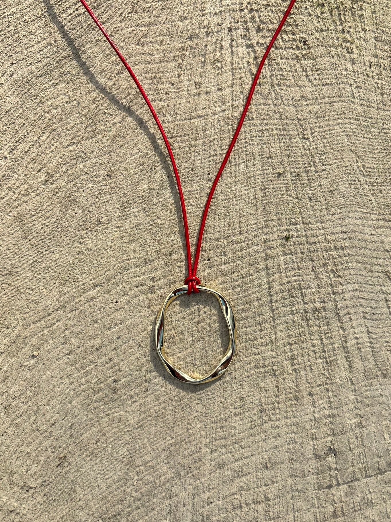 Straps (Lovina) - GOLDEN DAYS LABEL