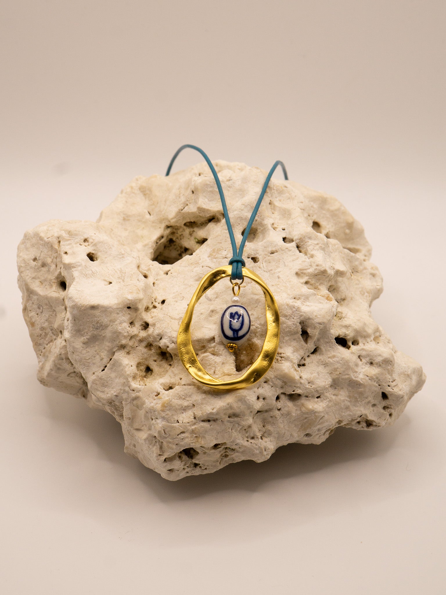Gilli Charm Halskette - GOLDEN DAYS LABEL