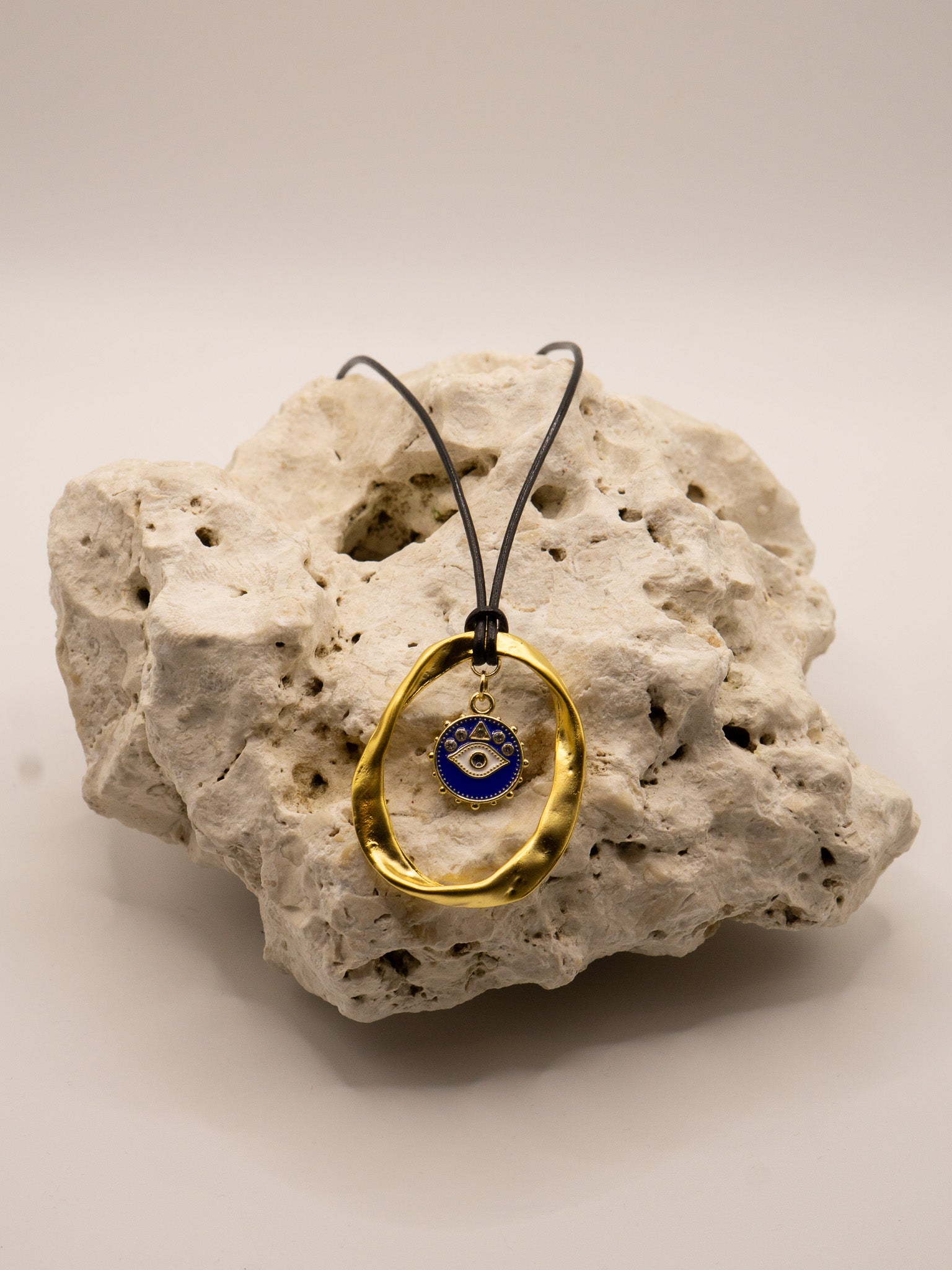 Gilli Charm Halskette - GOLDEN DAYS LABEL